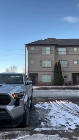 Athlete brand content